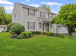 2191 Litchfield Ln, Lake In The Hills, IL 60156