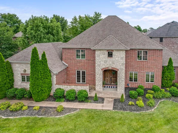 6004 Lakepoint Drive S, Springfield, MO 65804
