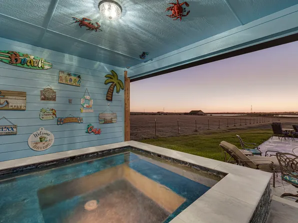 10405 Singleton Rd, Midlothian, TX 76065
