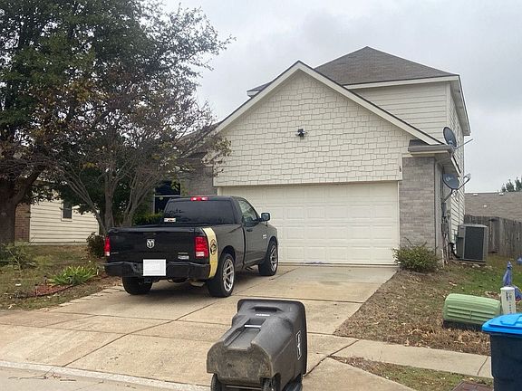2nd image of 14004 Sand Hills Dr