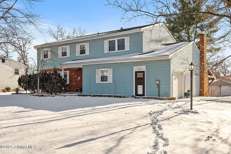 2nd image of 3 Marco Polo Drive