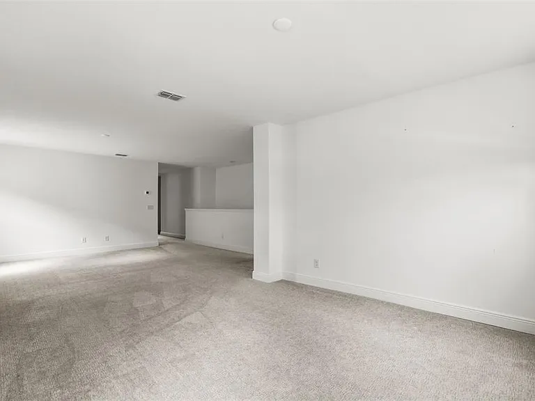 14452 Crestavista Ave — Photo 27
