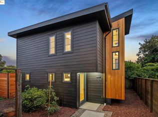 1516 Blake St #A, Berkeley, CA 94703