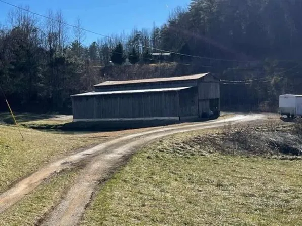 1622 Blue Mill Rd, Del Rio, TN 37727