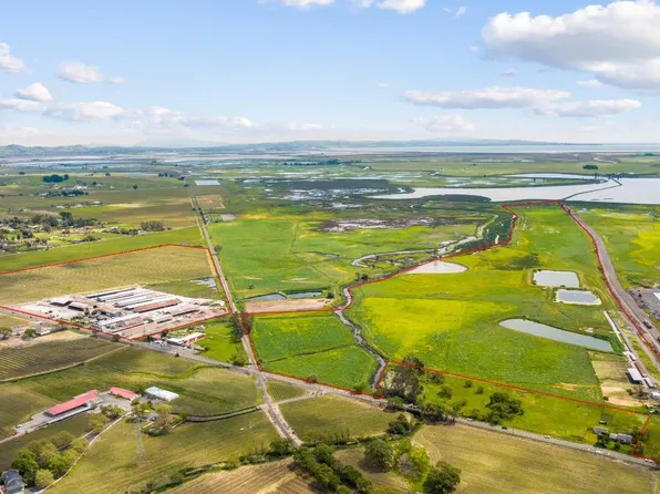 2034 Fremont Drive, Sonoma, CA 95476