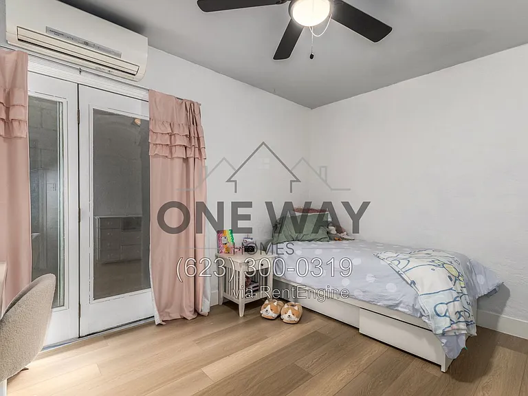 107 S Catalina St — Photo 37