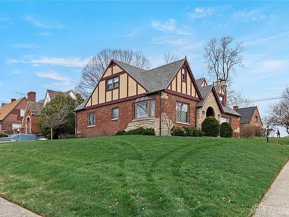 2nd image of 2101 Benson Dr