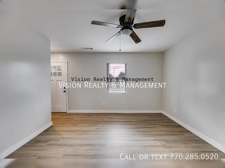 409 Tallapoosa St E #1 — Photo 2