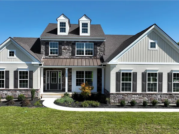 3921 Mountain View Ave #13, Palmer Township, PA 18045