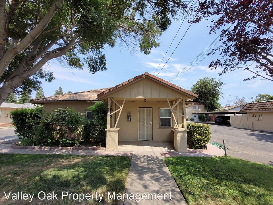 1st image of 1240 N Olive Ave #11376291