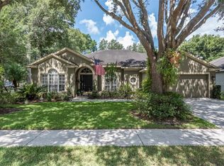 1602 Hidden Meadow Ct, Valrico, FL 33594