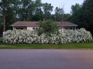 72 Juniper Rdg #B, Shelburne, VT 05482