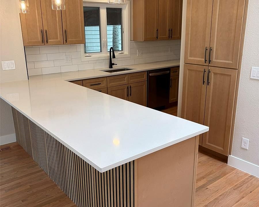 1st image of 774 Ridgeside Drive