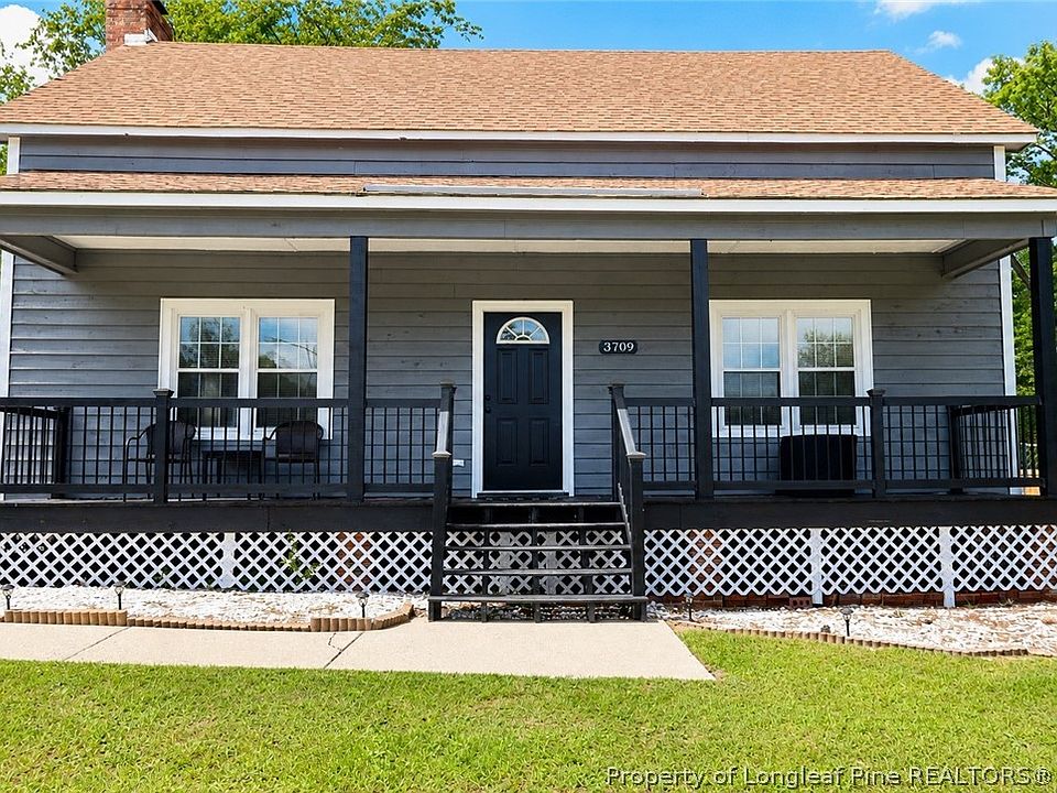1st image of 3709 Clearwater Dr