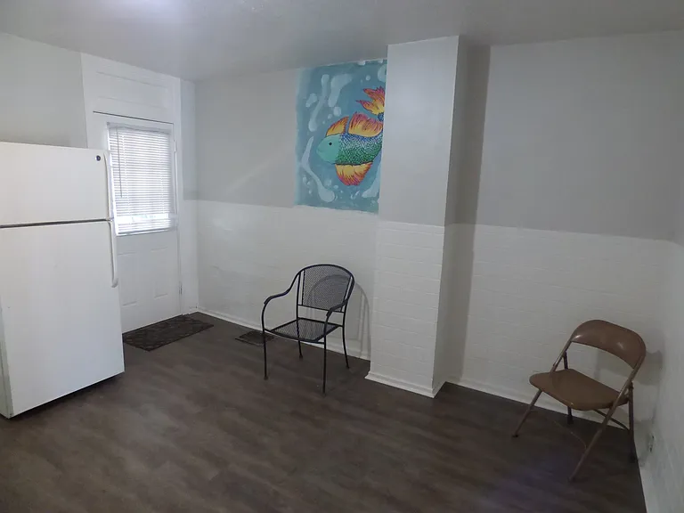1134 Race St — Photo 10
