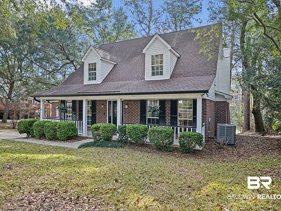 2nd image of 114 Ferncliff Cir