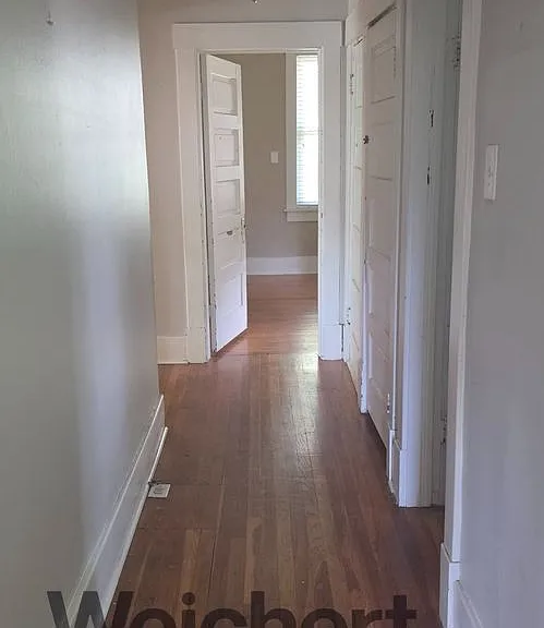 803 W Main St — Photo 8