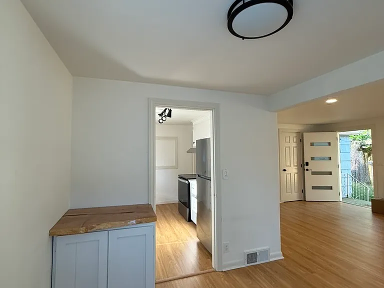 11019 35th Ave NE #2 — Photo 4