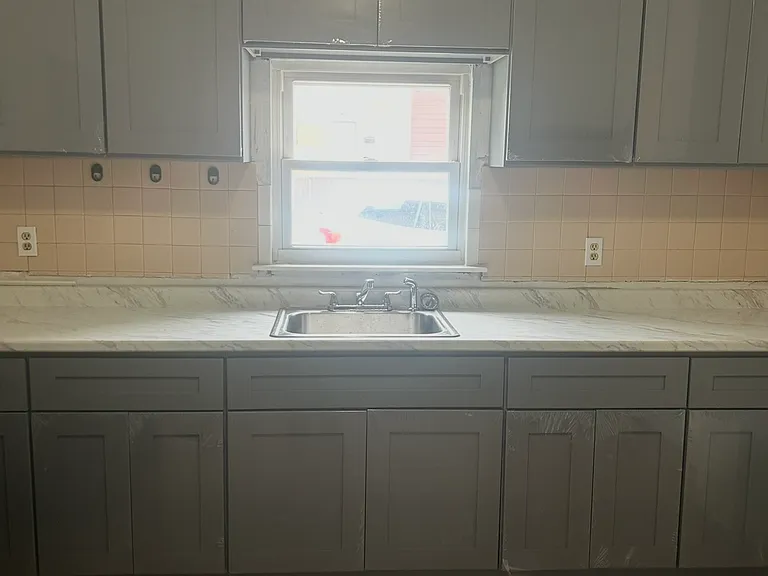 1901 Fairview Ave #1 — Photo 1