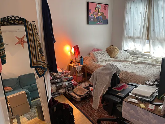 Bedroom, photo 1
