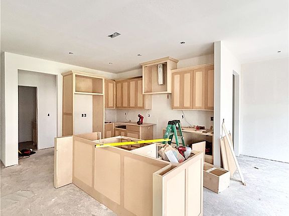 3rd image of 2205 Crane Ave