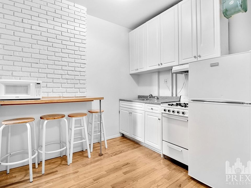 1st image of 429 E 65th St APT 14