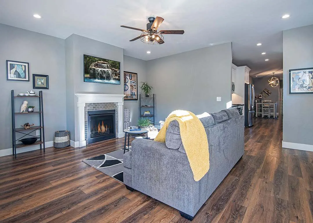 2 bed, 1278 sqft, $2,700 — Photo 4
