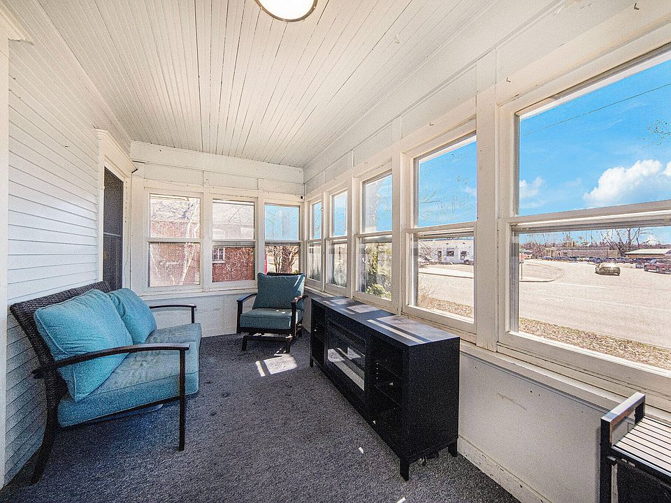 118 E McDevitt Ave, Jackson, MI 49203 Zillow