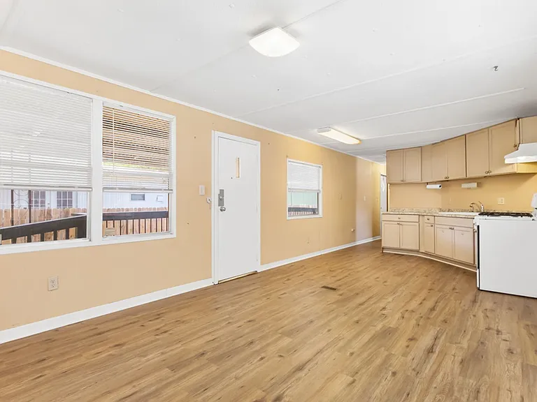 16240 San Pedro Ave #308 — Photo 6