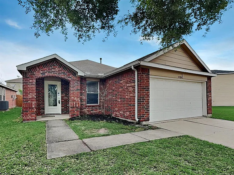 18798 Prairie Larkspur Dr — Photo 1