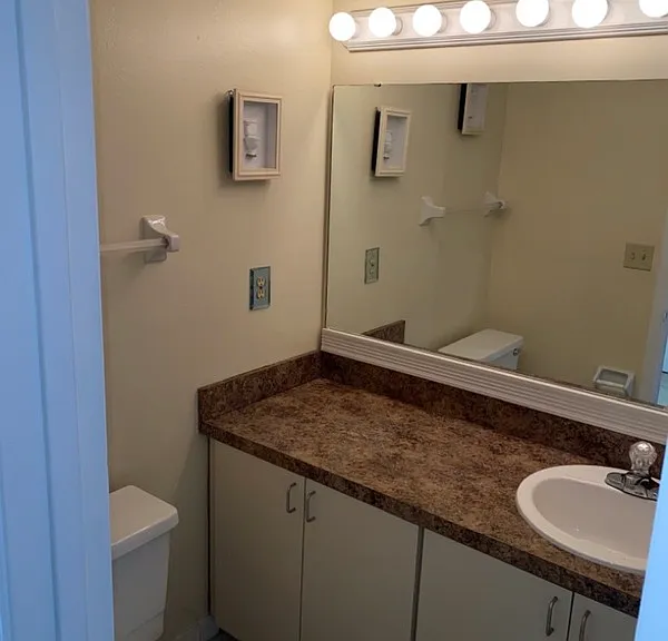 479 Prestwick Pl — Photo 22