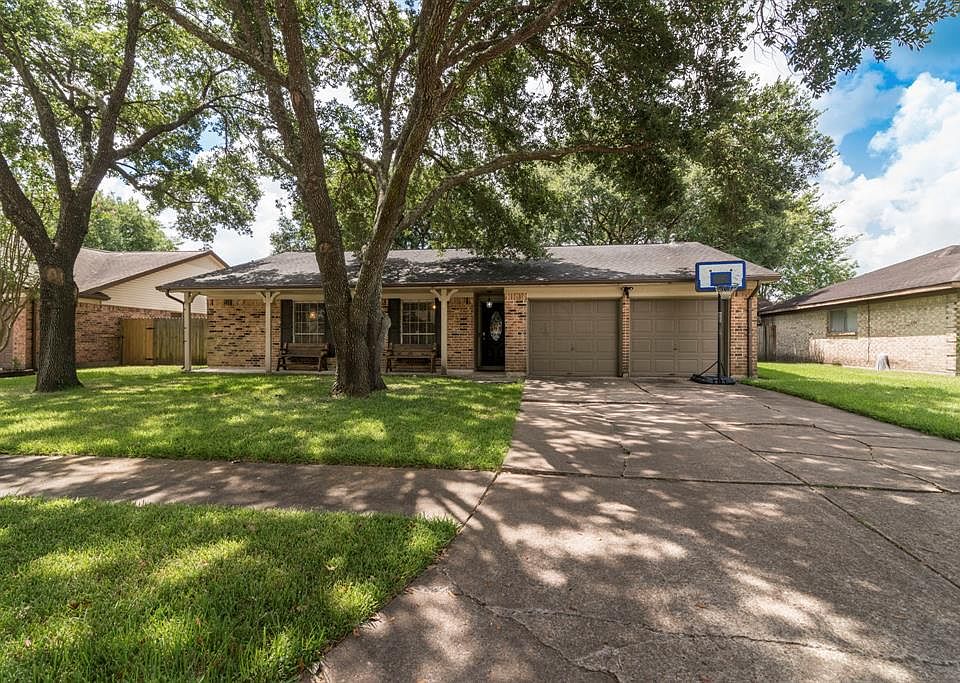 1st image of 1816 Meadow Creek Dr