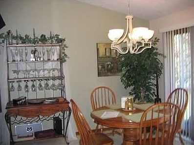 1st image of 5615 Arroyo Vista Dr NE