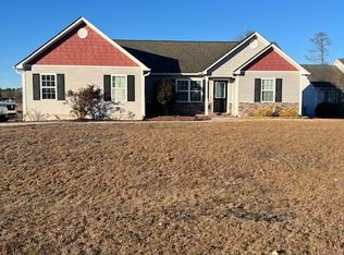 400 Duncan Drive S, Richlands, NC 28574