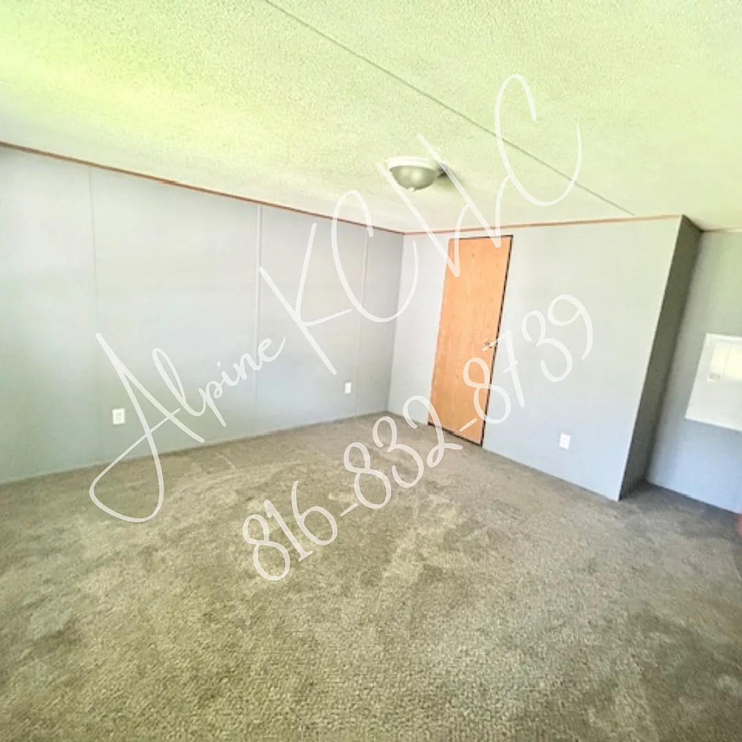 2 bed, 900 sqft, $900 — Photo 4
