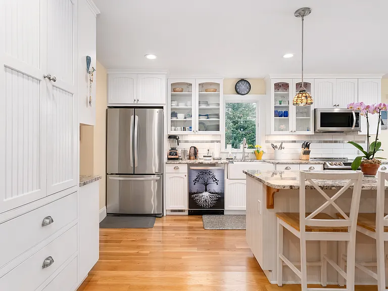 61 Atlantic Ave — Photo 9