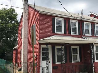 904 High St, Burlington, NJ 08016