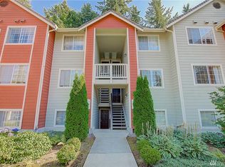 15433 Country Club Dr UNIT C204, Mill Creek, WA 98012