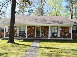 25 Crape Myrtle Pl, Little Rock, AR 72210