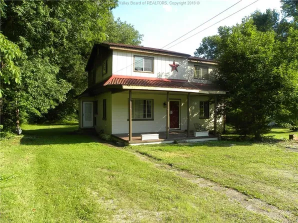 2517 Virginia Ave, Hurricane, WV 25526
