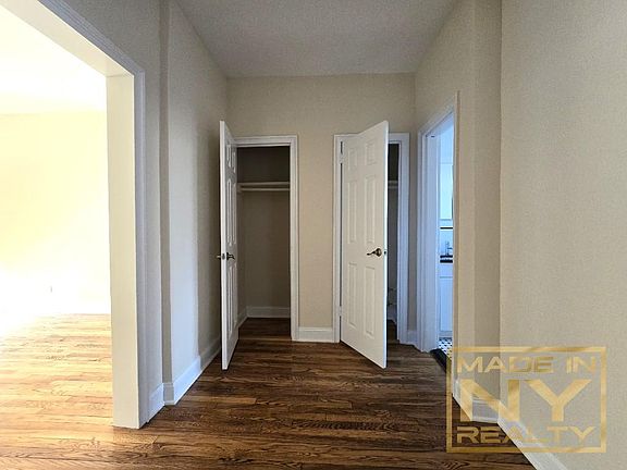 5th image of 5101 39th Ave APT Q11