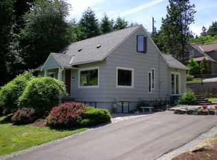 9251 SW 12th Dr, Portland, OR 97219