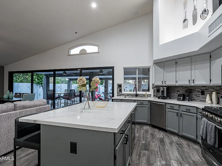 4878 W Carla Vista Ct — Photo 14