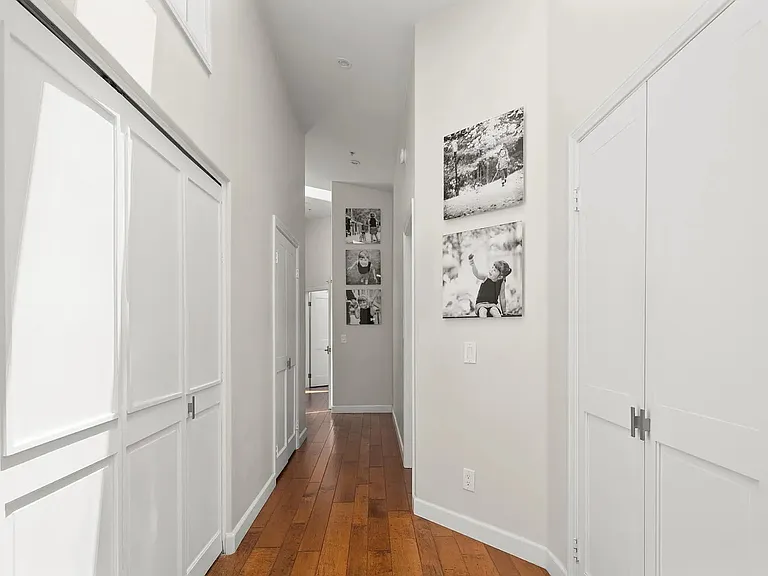 569 E Ave #C — Photo 14