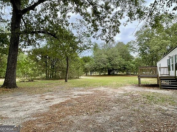 4th image of 1465 Webb Cir