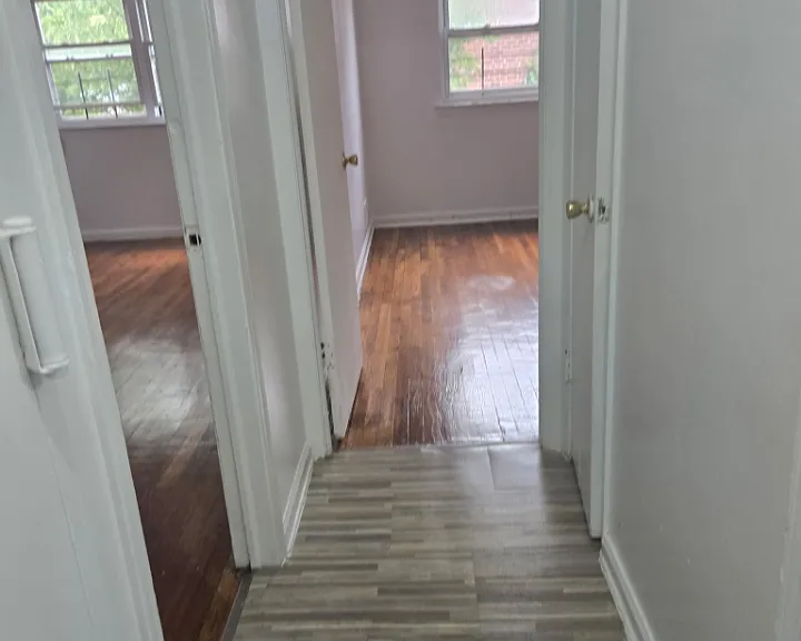 4013 Laconia Ave — Photo 6