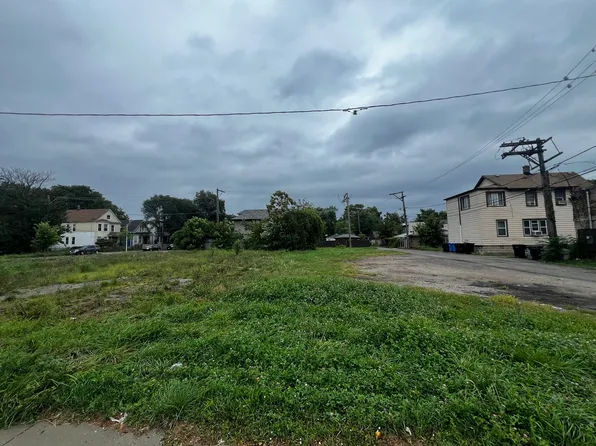 50 W 119th St, Chicago, IL 60628