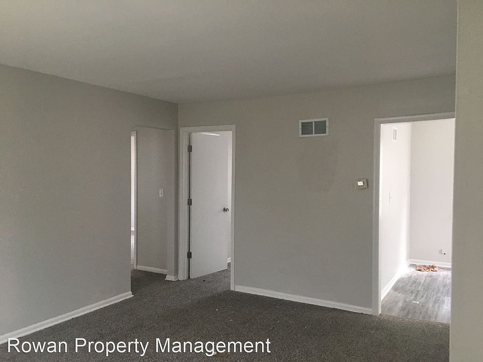 1st image of 3020 E 61st St