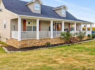 2833 County Line Rd, Russellville, AL 35654