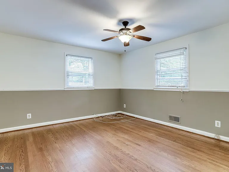5225 Old Dominion Dr — Photo 35